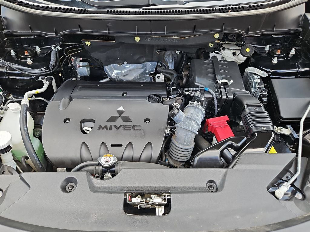 Used 2025 Mitsubishi Outlander Sport SE AWD/4WD image 35
