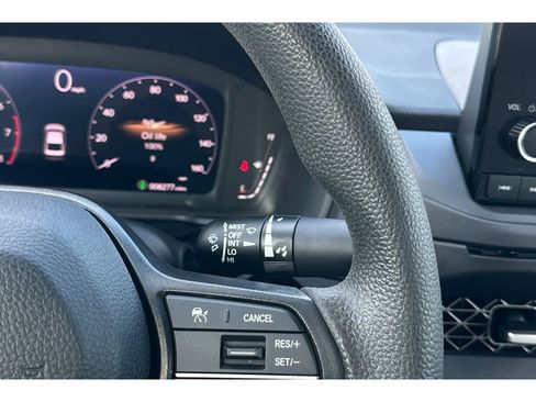 Certified 2023 Honda Accord EX image 39