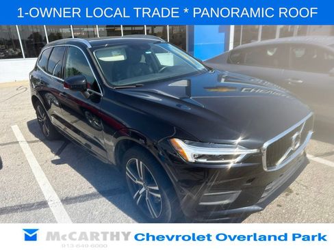 Used 2018 Volvo XC60 T6 Momentum w/ Convenience Package AWD/4WD image 1