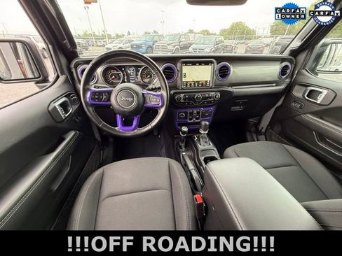 Used 2021 Jeep Wrangler Unlimited Sahara w/ Uconnect 4C Nav & Sound Group image 18