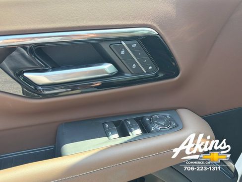 New 2026 Chevrolet Tahoe High Country w/ LPO, Illumination Package RWD image 18