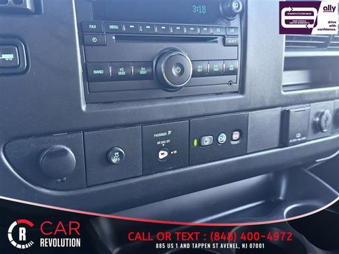 Used 2017 Chevrolet Express 3500 LT w/ LT Preferred Equipment Group image 21