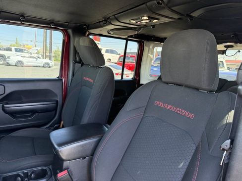 Used 2021 Jeep Wrangler Unlimited Rubicon AWD/4WD image 12