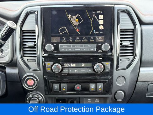 Used 2021 Nissan Titan PRO-4X w/ Pro-4x Convenience Package image 19