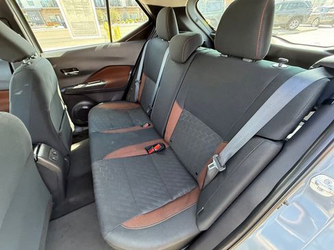 Used 2024 Nissan Kicks SR image 24