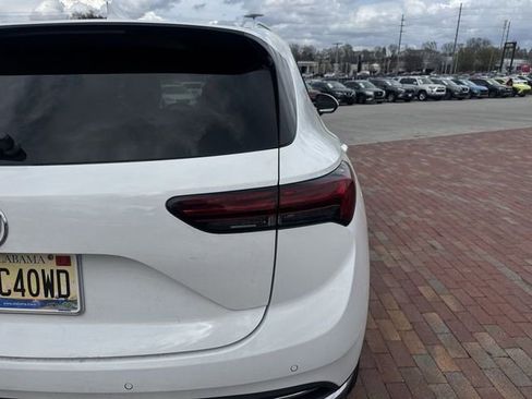 Used 2022 Buick Envision Preferred image 11
