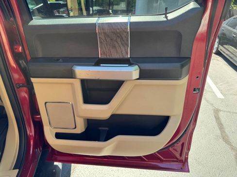 Used 2019 Ford F250 Lariat w/ Lariat Ultimate Package AWD/4WD image 18
