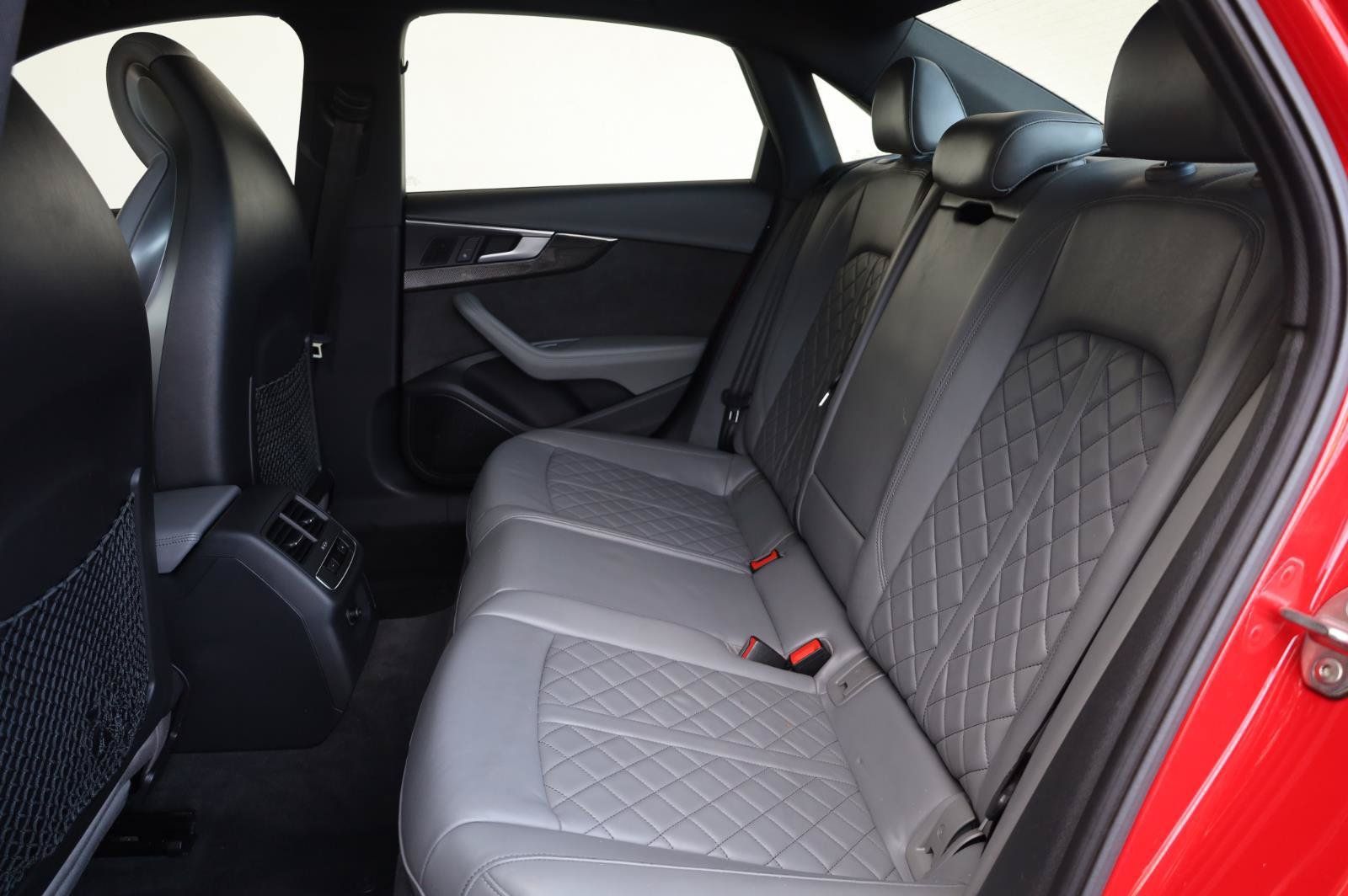 Used 2018 Audi S4 Premium Plus w/ S Sport Package AWD/4WD image 23