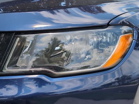 Used 2018 Jeep Compass Trailhawk w/ Cold Weather Group AWD/4WD image 6