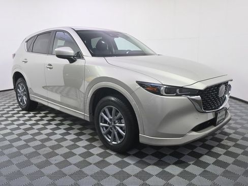 Used 2024 MAZDA CX-5 AWD 2.5 S w/ Select Package image 8