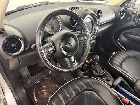 Used 2016 MINI Cooper Countryman w/ Premium Package FWD image 15