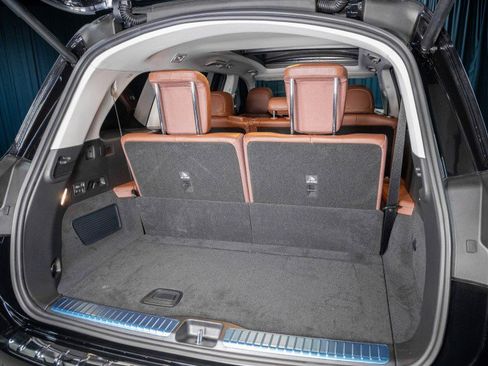 New 2026 Mercedes-Benz GLS 450 4MATIC image 6