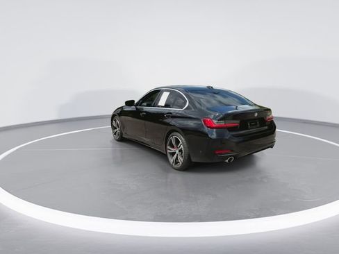 Used 2024 BMW 330i Sedan w/ Premium Package RWD image 8