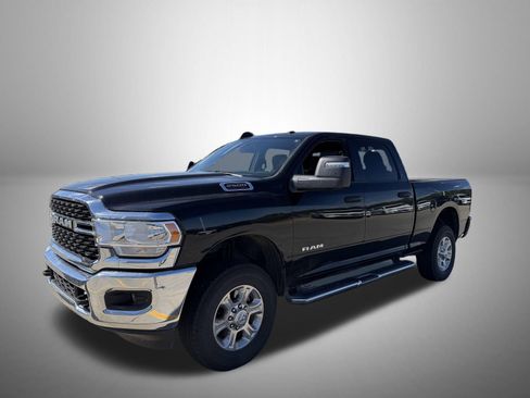 Used 2024 RAM 2500 Big Horn AWD/4WD image 1