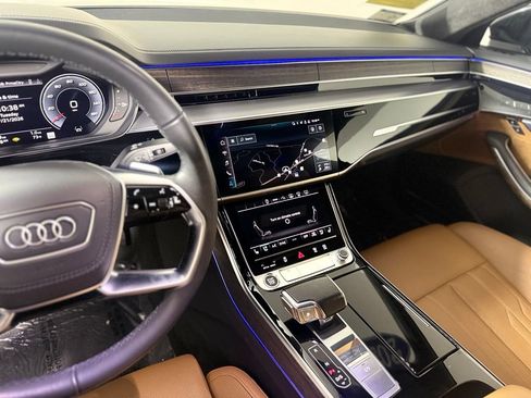 Used 2021 Audi A8 L 4.0T AWD/4WD image 17