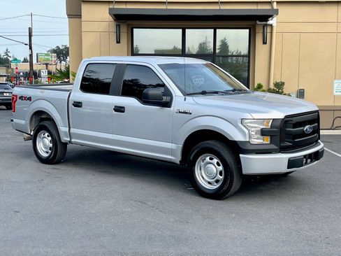 Used 2017 Ford F150 XL w/ Equipment Group 101A Mid AWD/4WD image 1