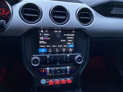 Used 2016 Ford Mustang GT Premium image 8