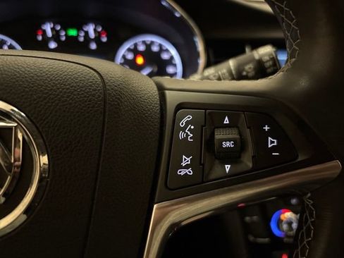 Used 2018 Buick Encore Preferred FWD image 17