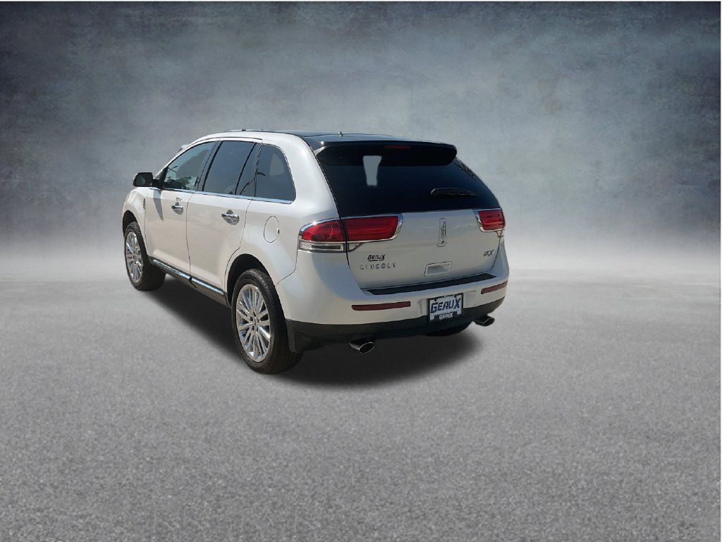 Used 2014 Lincoln MKX FWD w/ Equipment Group 102A image 5