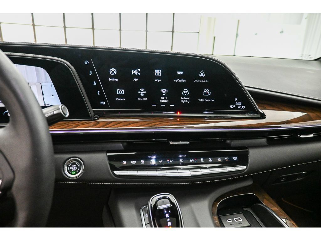 Certified 2024 Cadillac Escalade Sport Platinum w/ LPO, ONYX Package AWD/4WD image 17
