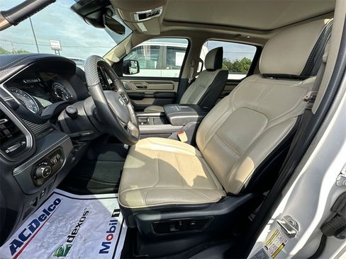 Used 2020 RAM 1500 Limited image 11