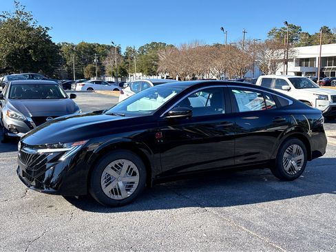 New 2026 Nissan Sentra SR w/ SR Premium Package image 30