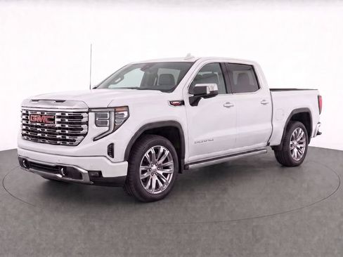 Used 2023 GMC Sierra 1500 Denali AWD/4WD image 3