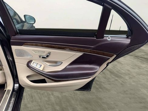 Used 2017 Mercedes-Benz S 550 4MATIC Sedan image 34
