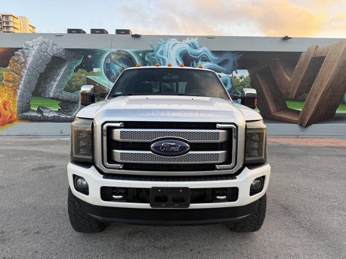 Used 2015 Ford F350 Platinum w/ Platinum Package image 5