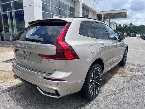 Certified 2026 Volvo XC60 T8 Ultra w/ Climate Package AWD/4WD image 10