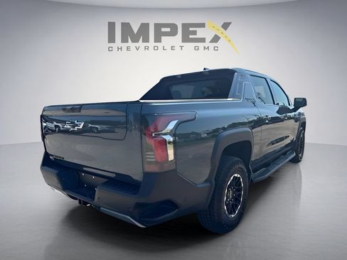 Used 2026 Chevrolet Silverado EV Trail Boss AWD/4WD image 5