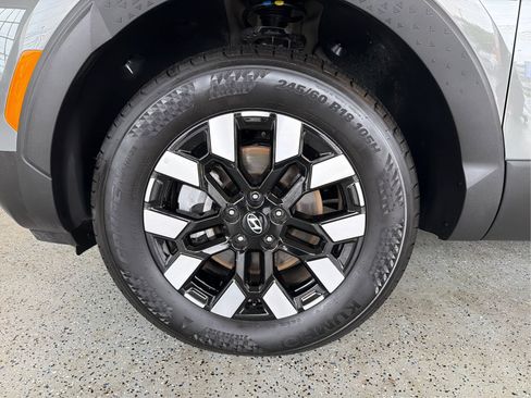 Certified 2026 Hyundai Santa Cruz SE AWD/4WD image 24
