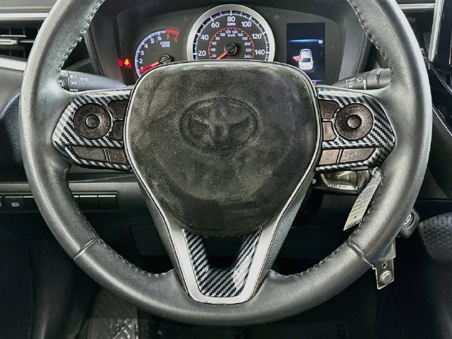 Used 2020 Toyota Corolla SE FWD image 13