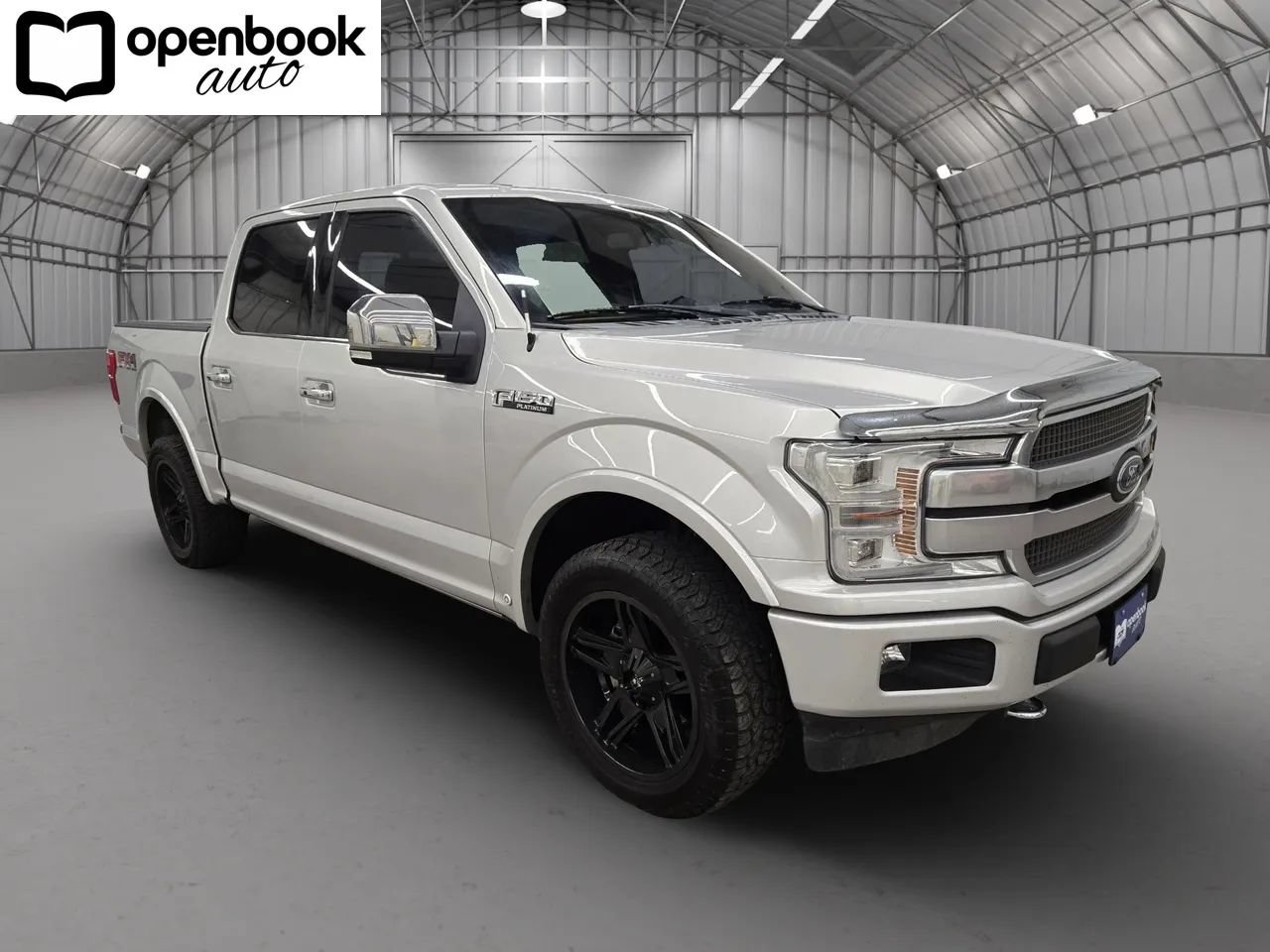 Used 2018 Ford F150 Platinum w/ Equipment Group 701A Luxury AWD/4WD image 3