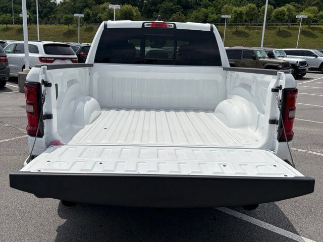 New 2026 RAM 1500 Big Horn AWD/4WD image 7