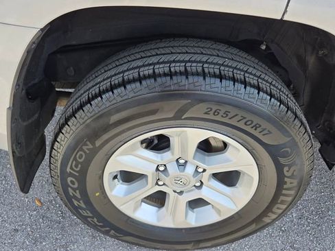 Used 2024 Toyota 4Runner SR5 image 18