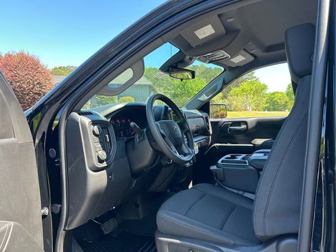 New 2026 Chevrolet Silverado 1500 Custom Trail Boss w/ LPO, Dark Essentials Package AWD/4WD image 32