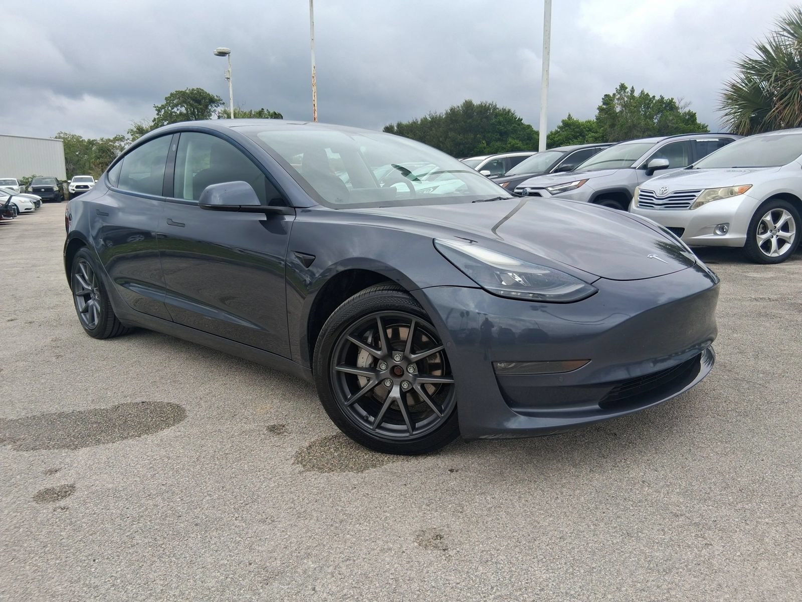 Used 2022 Tesla Model 3 Long Range AWD/4WD image 1