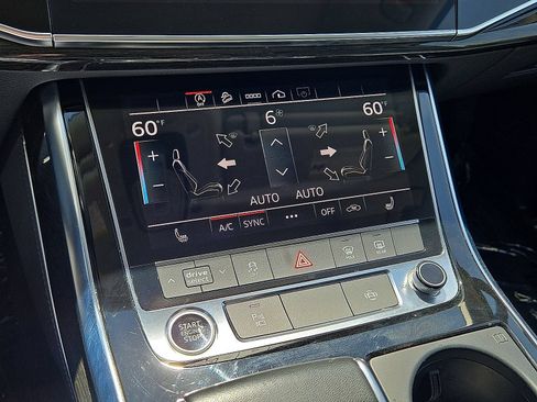 Used 2024 Audi Q7 3.0T Premium Plus AWD/4WD image 29