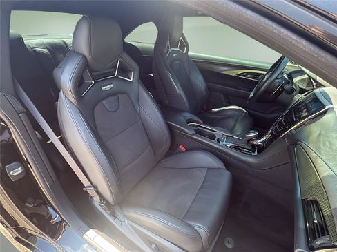 Used 2016 Cadillac ATS V w/ Luxury Package RWD image 21
