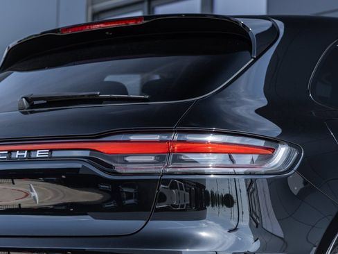 New 2026 Porsche Macan AWD/4WD image 16