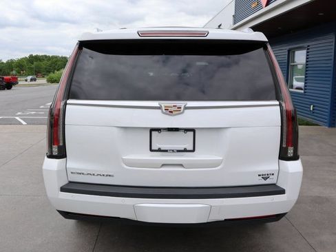 Used 2020 Cadillac Escalade ESV Luxury AWD/4WD image 7