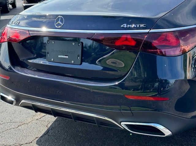 New 2027 Mercedes-Benz E 450 4MATIC Sedan image 15