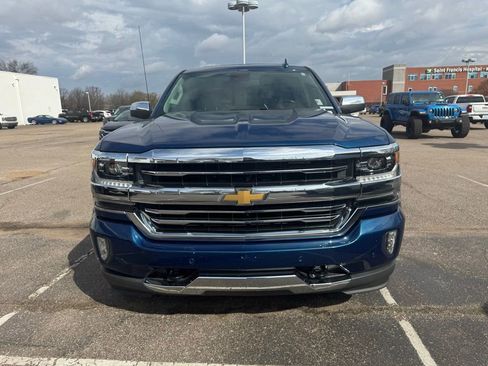 Certified 2018 Chevrolet Silverado 1500 High Country image 2