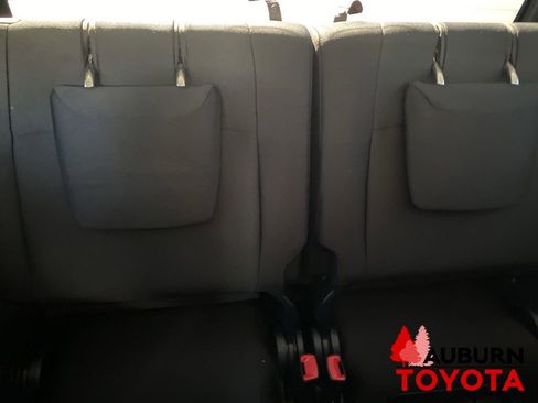 Used 2016 Toyota 4Runner SR5 AWD/4WD image 17