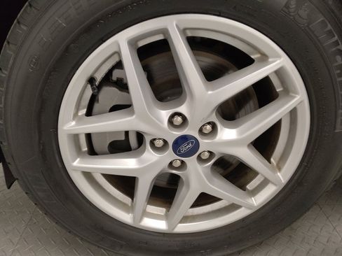 Used 2024 Ford Edge SEL image 31