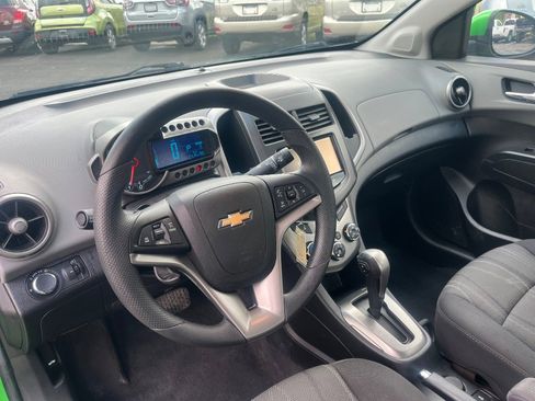 Used 2015 Chevrolet Sonic LT FWD image 10