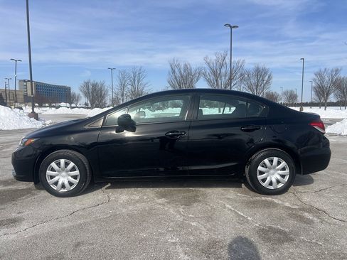 Used 2015 Honda Civic LX image 2
