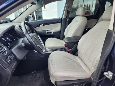 Used 2014 Chevrolet Captiva Sport LTZ image 10