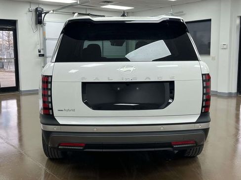 New 2026 Hyundai Palisade SEL Premium FWD image 6